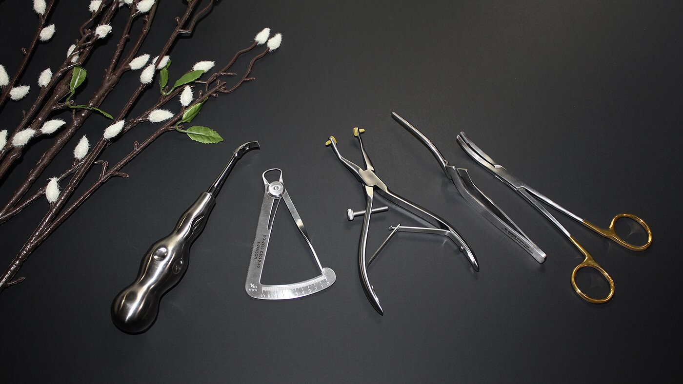 Odontomed2011 Dental Crown Gripper Remover Angled Stainless Steel Double Spring Odontomed2011 Dental Crown Gripper Remover Angled Stainless Steel Double Spring