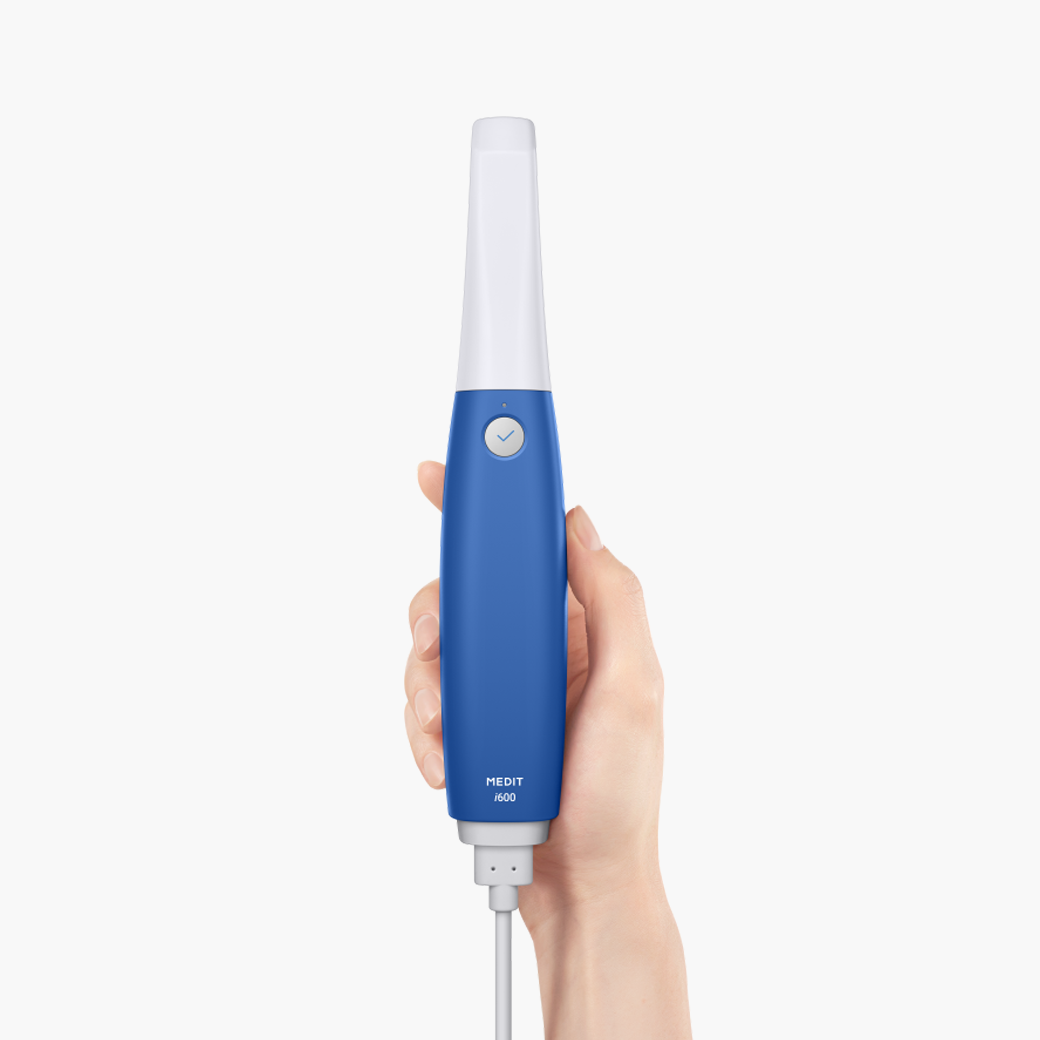 Medit i600 Intraoral Scanner